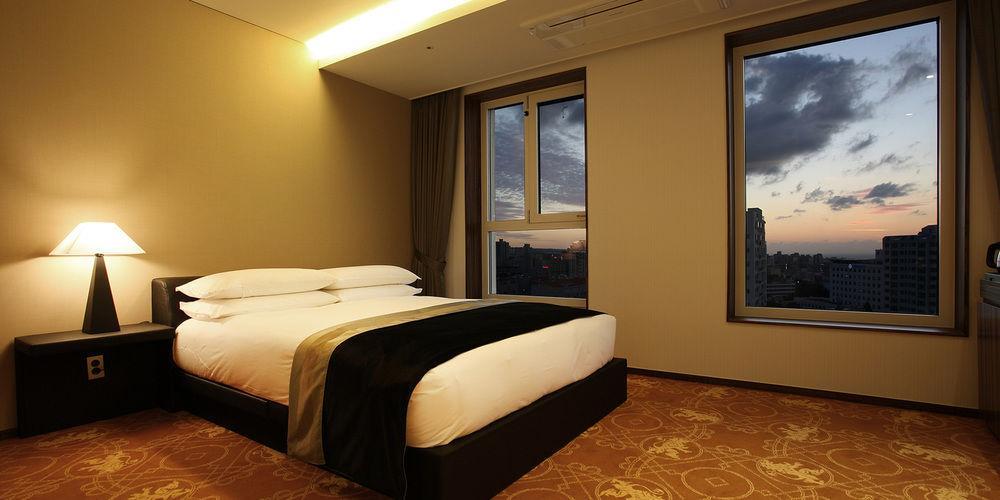 Hotel Leo Jeju Exteriör bild